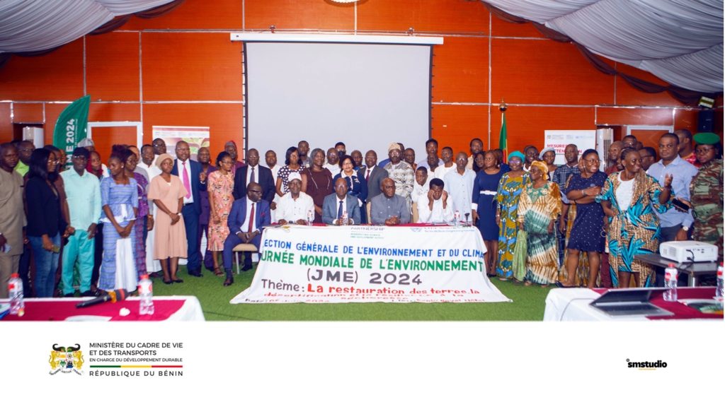 Photo group during the workshop in Benin.