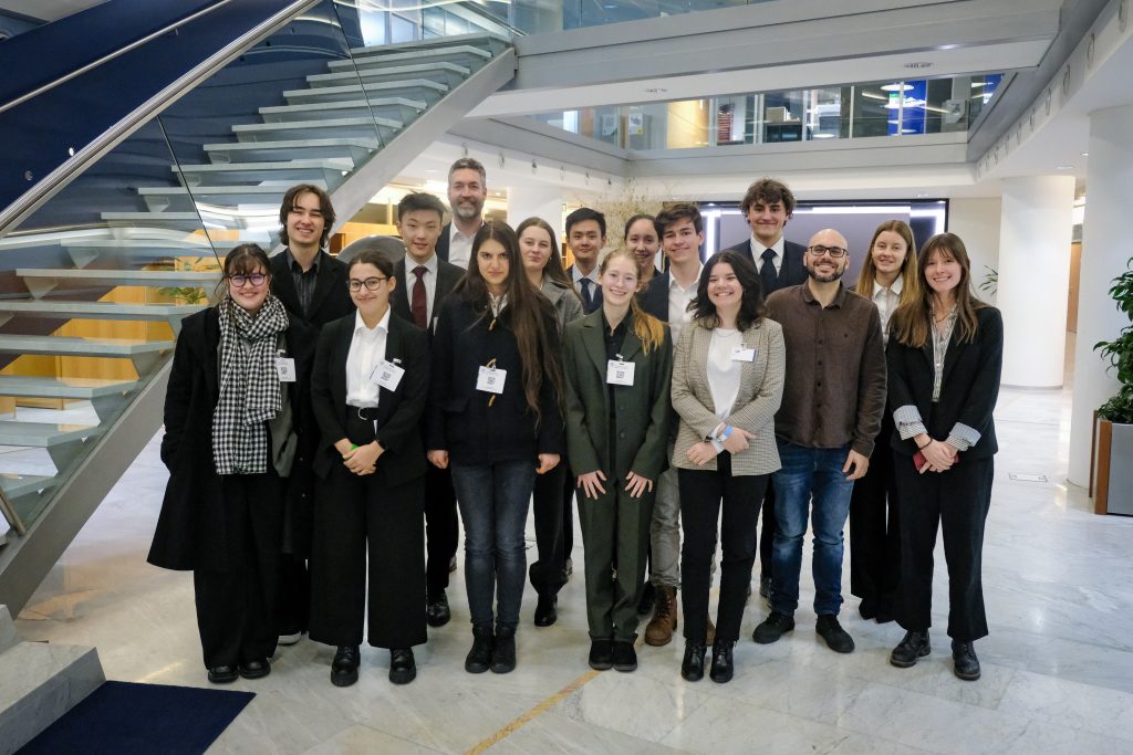 Group picture - St. Gallen Students and UNITAR staff